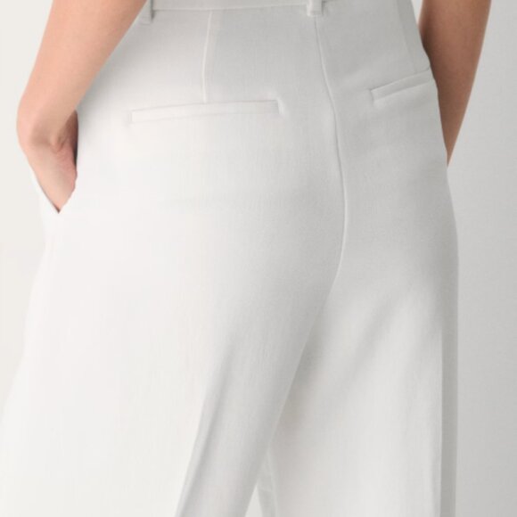 Aritzia Effortless Pants Size US8 - Picture 3 of 5